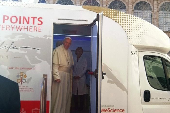 polydiagnostic mobile unit clinic