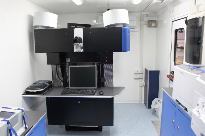 CVS mobile office with pc station interior