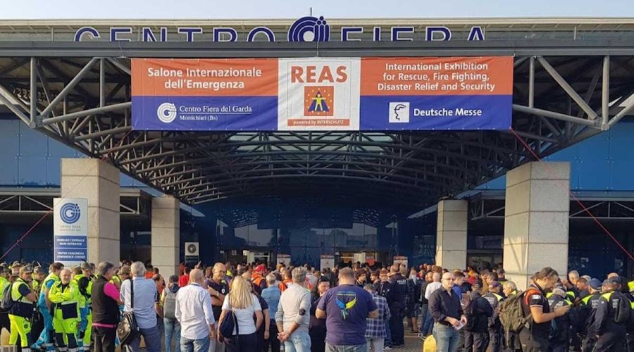 REAS-Salone-Internazionale-dell-Emergenza-CVS-Unità-Mobile-Sala-di-Controllo