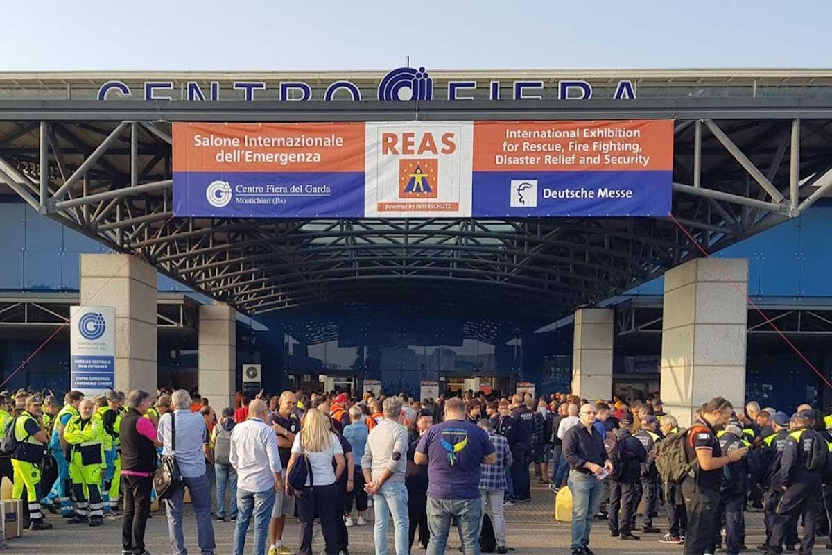 REAS-Salone-Internazionale-dell-Emergenza-CVS-Unità-Mobile-Sala-di-Controllo