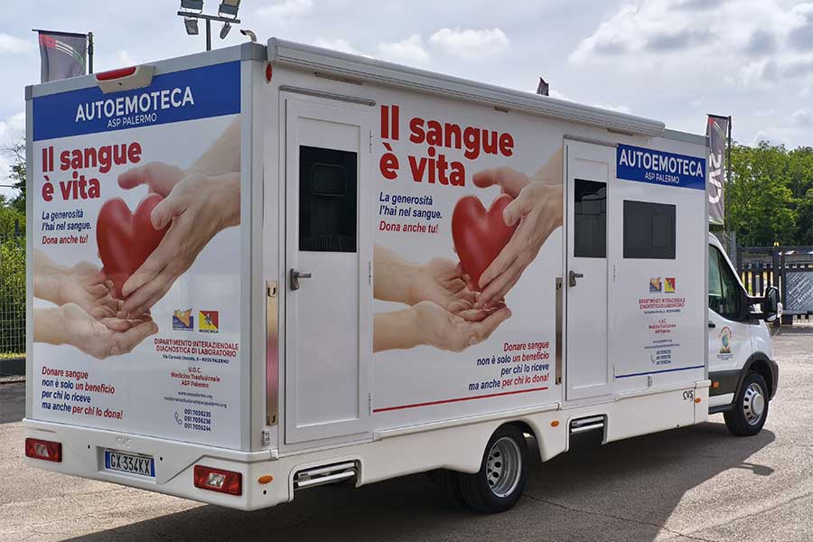 autoemoteca-per-la-Giornata Mondiale del Donatore di Sangue CVS